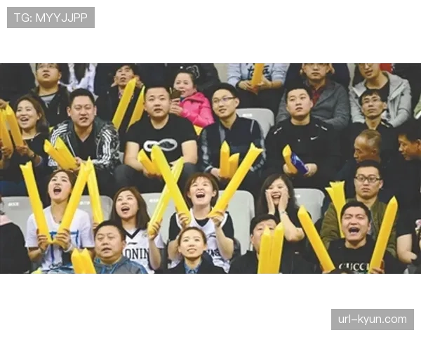 辽宁主场MC激情带动,一万八千名球迷齐声呐喊防守 辽宁主场MC激情带动,一万八千名球迷齐声呐喊防守